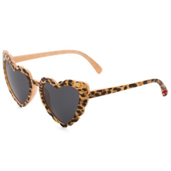 BETSEY JOHNSON True To Heart Sunglasses Leopard Cat Eye Scalloped Heart Shape - Picture 1 of 5